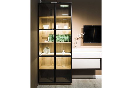 Заказать кухню Стеклянная витрина в Актау